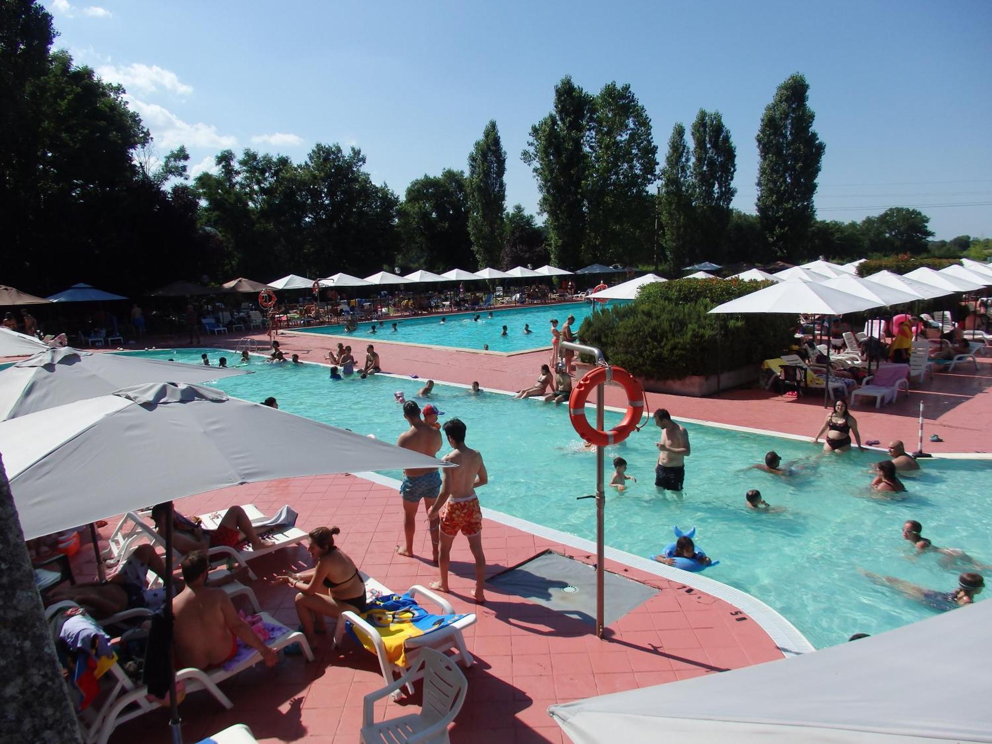 Camping Village La Chiocciola Capannole Exterior photo