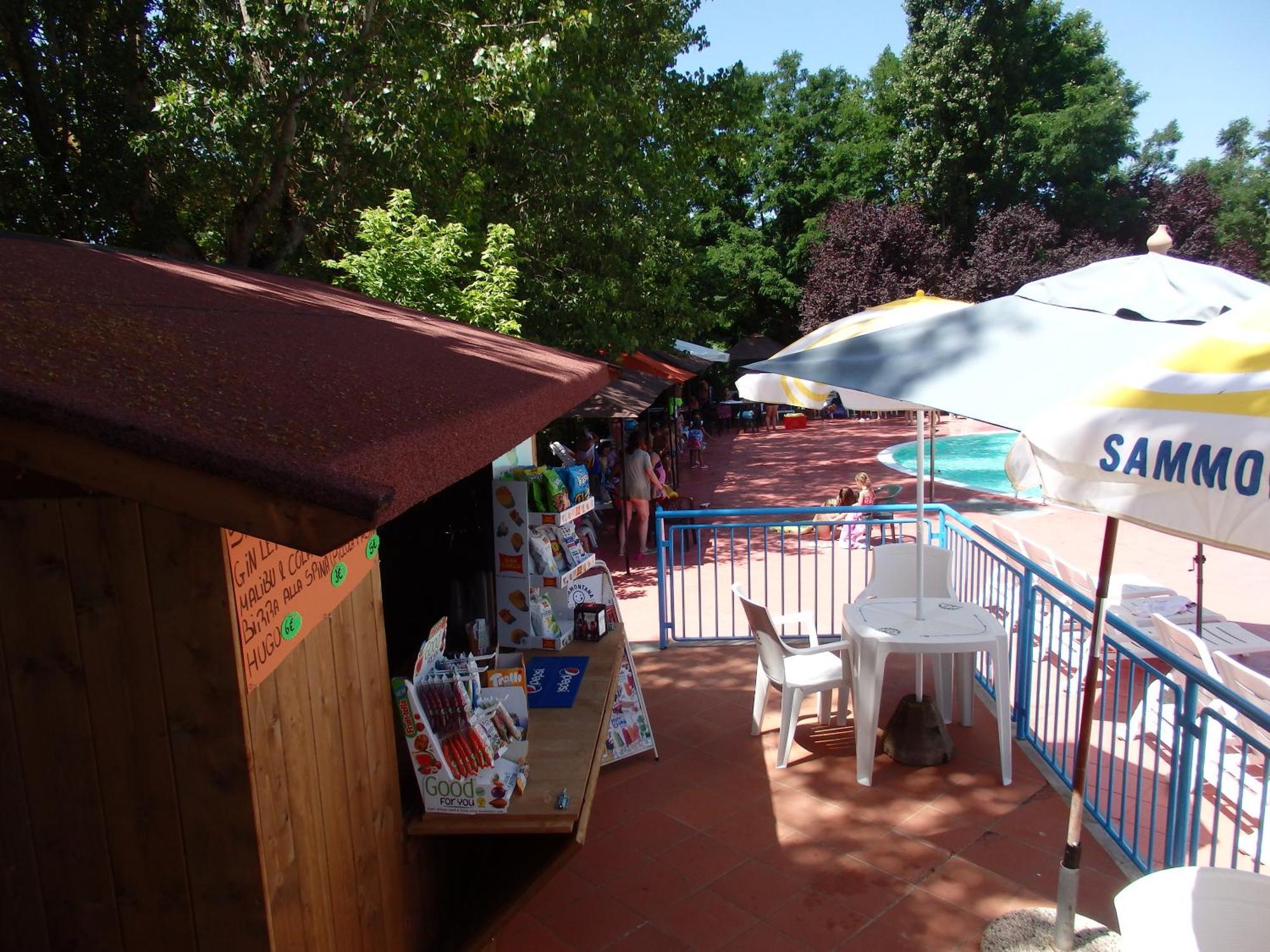 Camping Village La Chiocciola Capannole Exterior photo